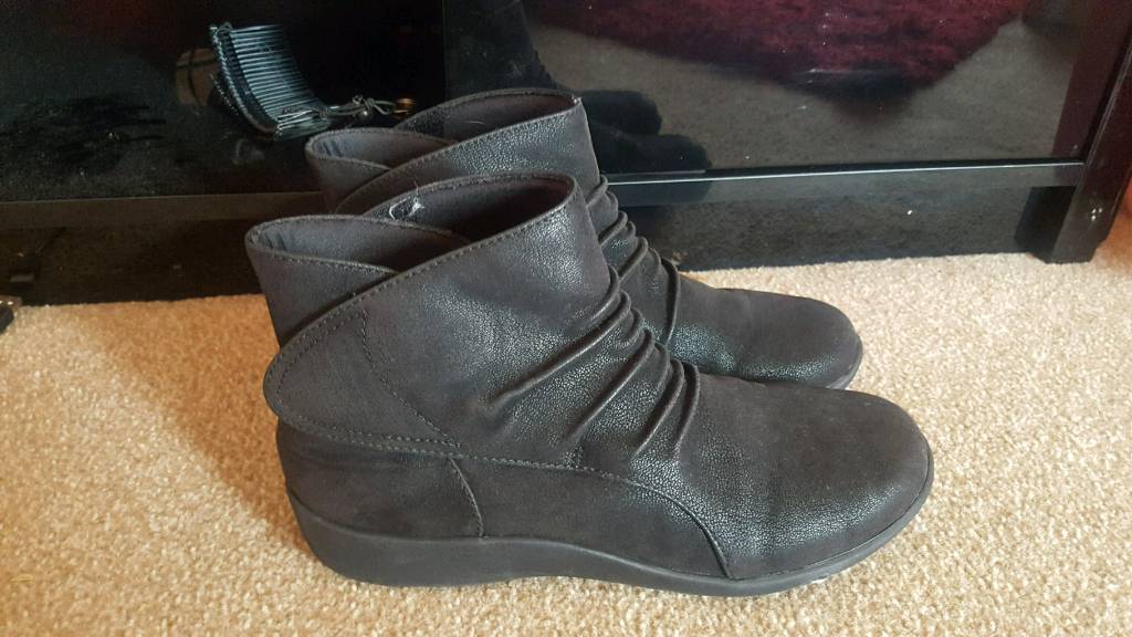 clarks sillian sway boots